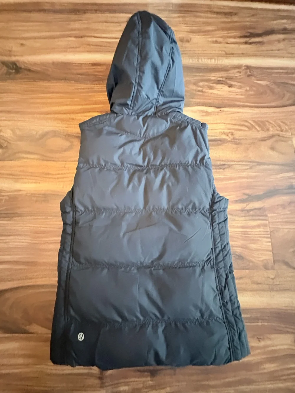 Lululemon Women’s Black Hooded Zip Front Puffer Quilted Running Vest Size 2
